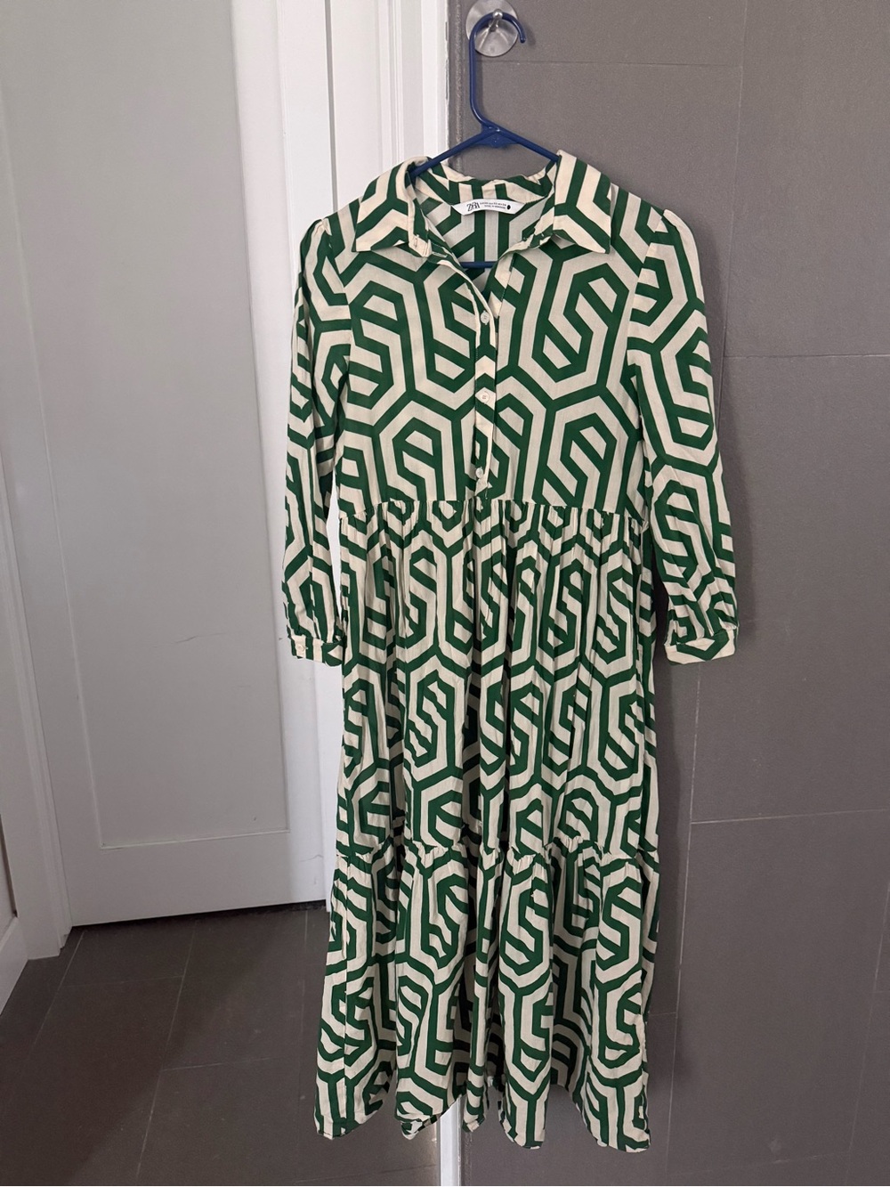 Zara | Dresses | Zara Green Cream Geometric Print Tiered Midi Dress Womens Xs